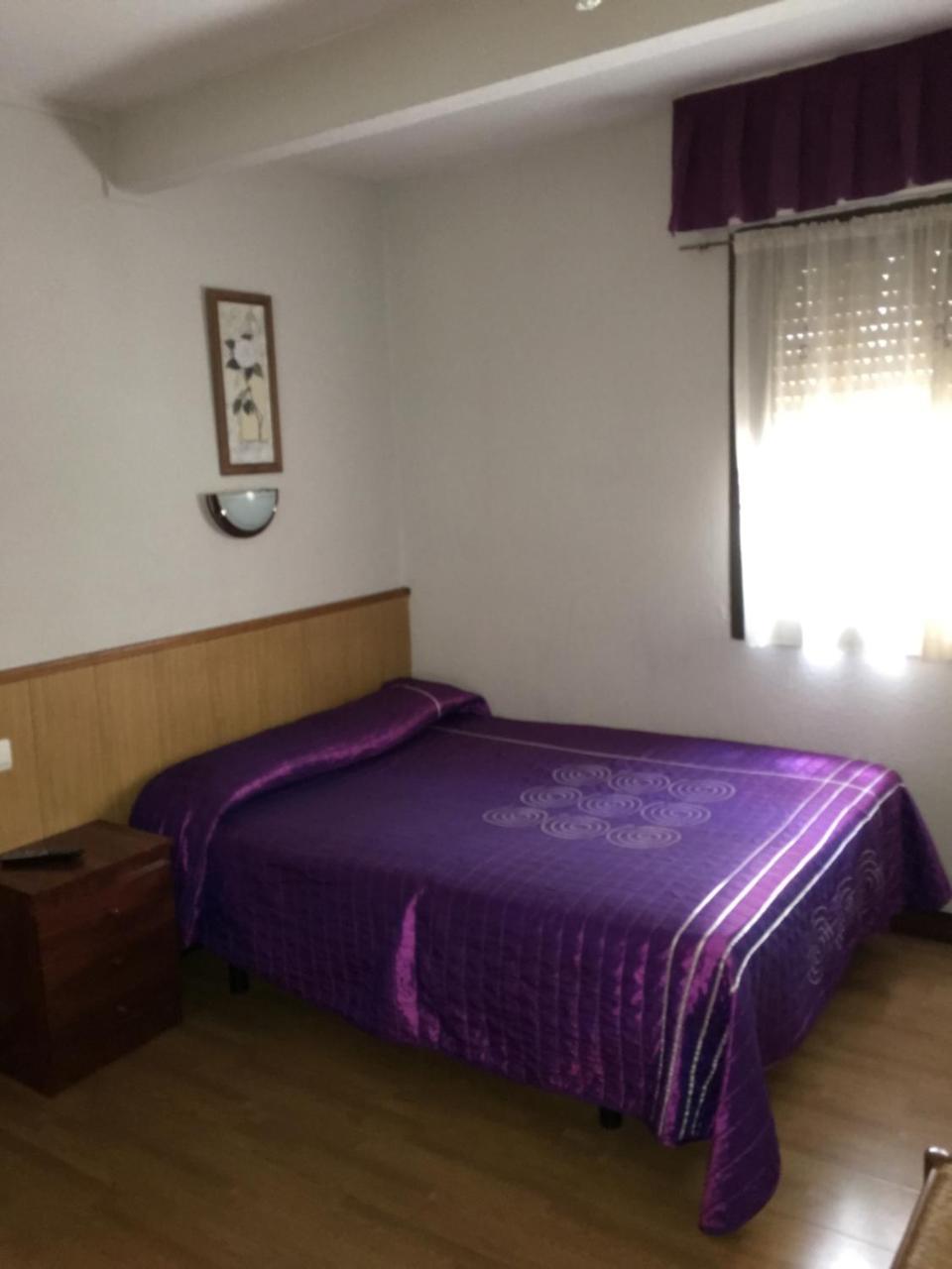 Hostal Hilton Burgo Zewnętrze zdjęcie