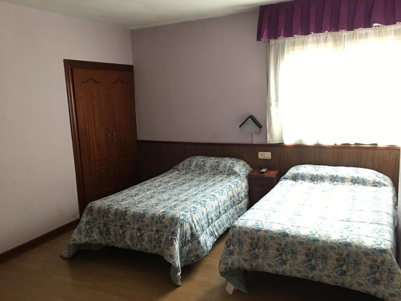 Hostal Hilton Burgo Zewnętrze zdjęcie
